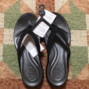 Women’s crocs sandals